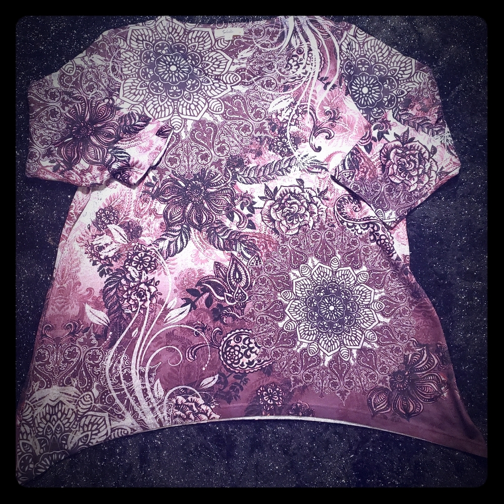 Ladies ¾ Sleeve Mandala Print Top